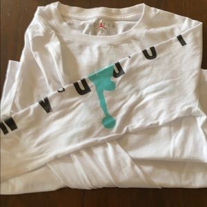Great condition jordan long sleeve shirt